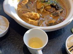 -鱼鲜饭香·招牌汽锅剁椒鱼头王