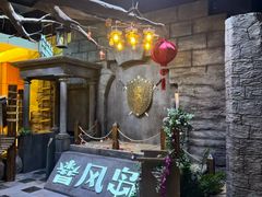 -暴风岛沉浸式体验馆(百联世纪店)