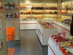 -来伊份(我格广场武宁路店)