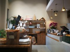 -沁屋面包店(人民东路店)