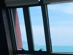 -三亚湾海居铂尔曼度假酒店