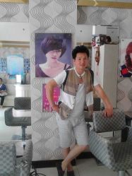 点击看大图 -卓一美容美发