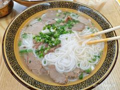 -肇兴特色牛肉粉