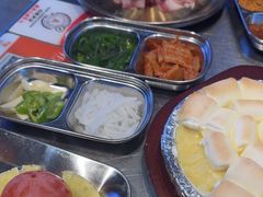 -哈哈碳都·牛肋条无限自助烤肉(台江万达店)