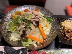 -山川小町·极番烧肉(新地假日广场店)