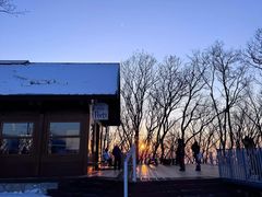-中旅松花湖滑雪场