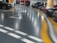 -大连恒隆广场-地下停车场