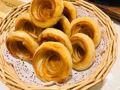 老济南油旋-闫府私房菜(经四路万达店)