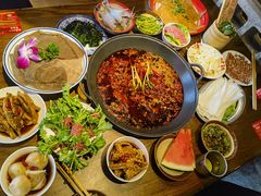 -萍姐火锅·公路夜市(武汉首店)