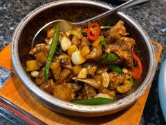 石锅豆豉牛蛙-小城故事·地道宁波味(月湖盛园店)