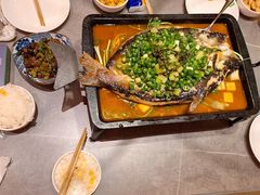 -夯鱼烤鱼·尔滨地标美食(国展店)