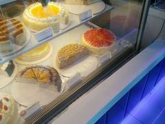 -Nadeje(Plaza Mahkota)
