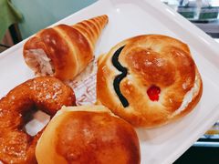 -新侨三宝乐面包店(崇文门店)