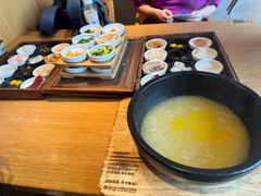 -良米山·云南野生菌过桥米线(上海首店)