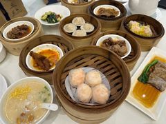 -万龙洲海鲜(大兴绿地缤纷城店)