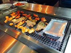 -马路牙子地桌烤肉(工体店)