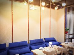 -楚山晓·湖北菜(武汉光谷K11店)