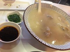 -尘香•传统川菜(创汇首座店)