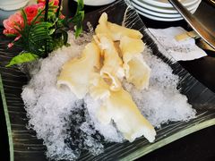 浓汤花胶鸡汤-维园悦谱·海派家常菜(乌鲁木齐南路店)