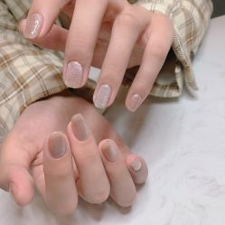 点击看大图 -Fanni美甲美睫皮肤管理