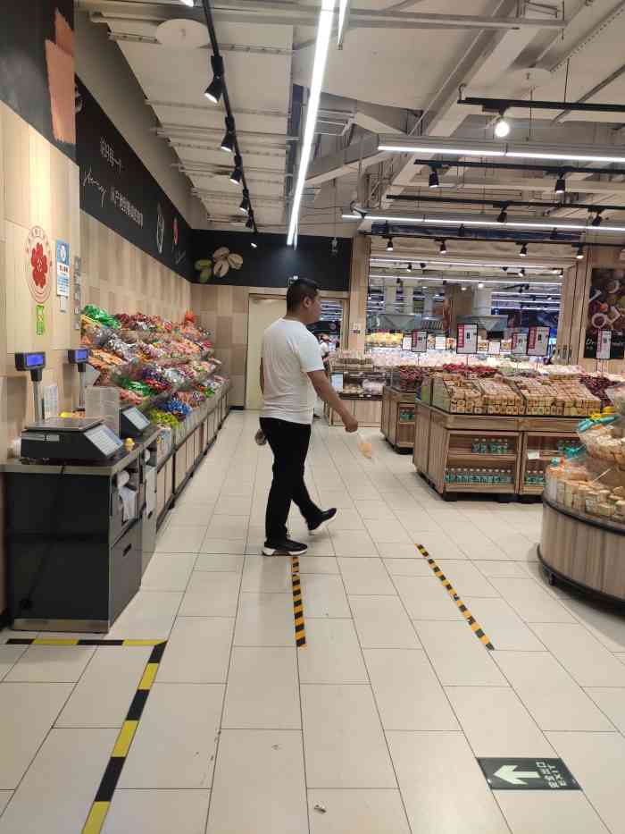 永辉超市(华阳城店)-"喜欢周内来超市逛主要是人少……车厘子的价.