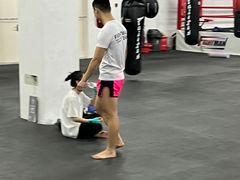 -FIGHTMAN格斗俱乐部(长宁临空店)
