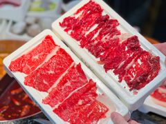-来龍儿鲜切牛肉自助老火锅
