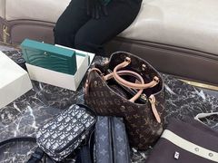 -聚云奢二手奢侈品黄金手表包包回收·中古店(上海店)