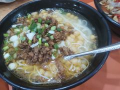 -乡村鸡杂米线(汉渝路店)