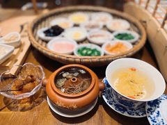 传统过桥米线-香麒园·过桥米线·南湖雅宴