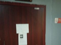 -不倒翁实景剧情密室逃脱(光明凤凰城站店)