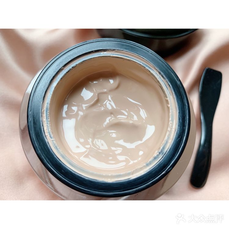 阿玛尼素颜霜，我能用到天荒地老
