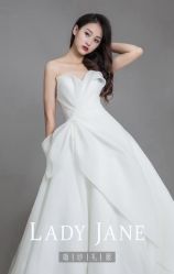 -Lady  Jane高端婚纱礼服馆