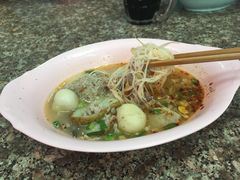 -榮泰米粉湯(Left Shop)