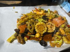-嗨辣小聚·盘锦河蟹·海鲜烧烤龙虾(盘锦十年好店)