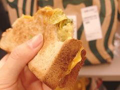 -星巴克(深圳北站B5检票口)