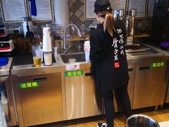 -霸王茶姬(南强街店)
