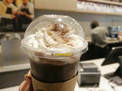 巧克力瑞纳冰-瑞幸咖啡(人民路店)