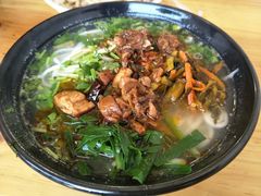 -再回首鸡肉米线(人民路一店)