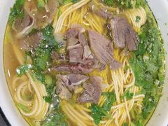 -杨记清芳牛肉拉面(宝龙广场店)