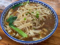 庐山竹笋肉丝面-庐山牯岭老面馆(牯岭街店)