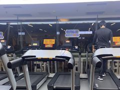 -超鹿运动(达信大厦店)
