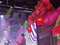 -喜鹊音乐酒馆(西街店)
