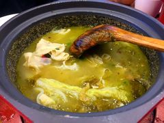 -周鱼小馆石锅酸菜鱼(活力汇店)