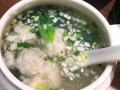 鲜嫩黄花鱼丸汤-将相和·海鲜蒸饺大连菜