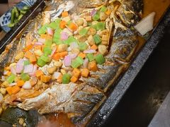 -夯鱼烤鱼·尔滨地标美食(中央商场店)