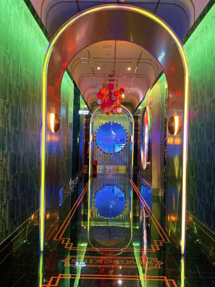 king kiss ktv(冉家坝爱融荟城店)-"[薄荷]环境:来这家好几次了,装修