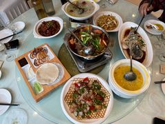 -艳阳天酒店(五里新村店)