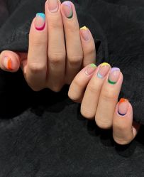 -情同手足美甲美睫