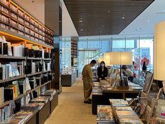 -茑屋书店(天目里店)